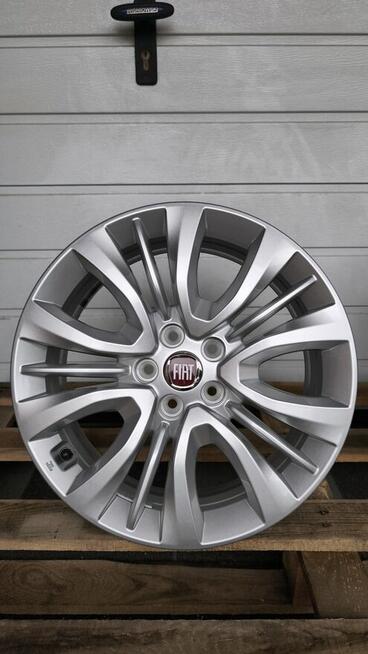Felgi aluminiowe Fiat 500L Tipo Doblo 263 16\\ 5x98 Et39