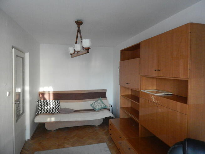 Wynajmę pokoje studentkom