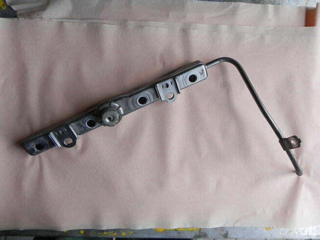 Toyota Listwa zasilająca wtryskiwaczy