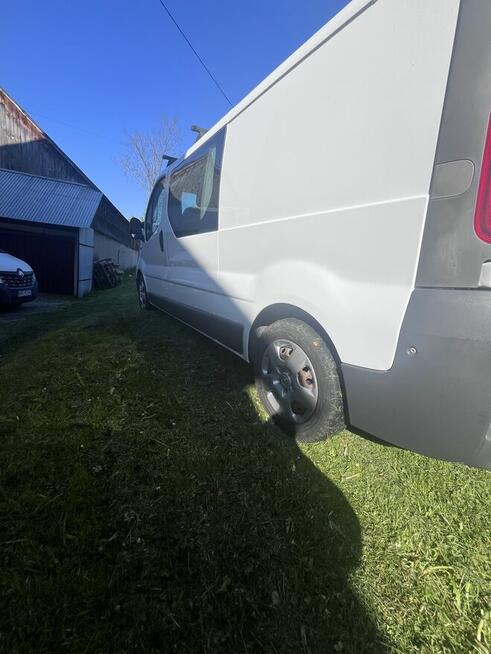 Opel vivaro 2011