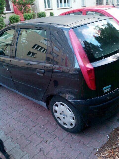 Punto 2003 r