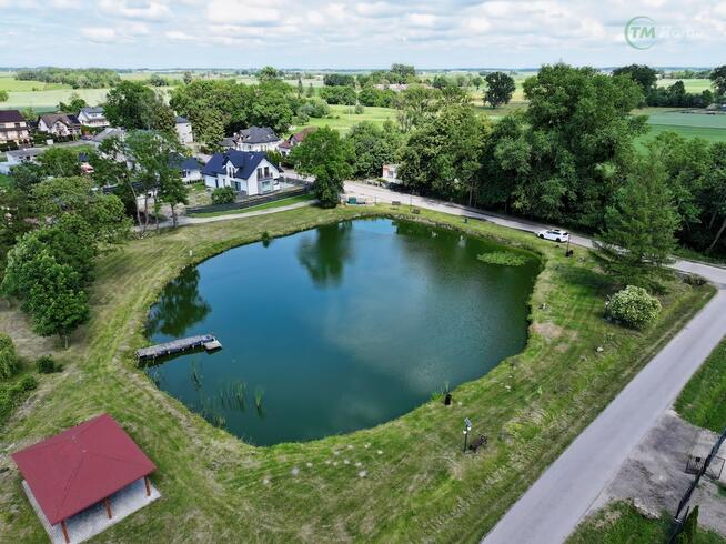 Kołaczków pawilon handlowy z częścią mieszkalną.