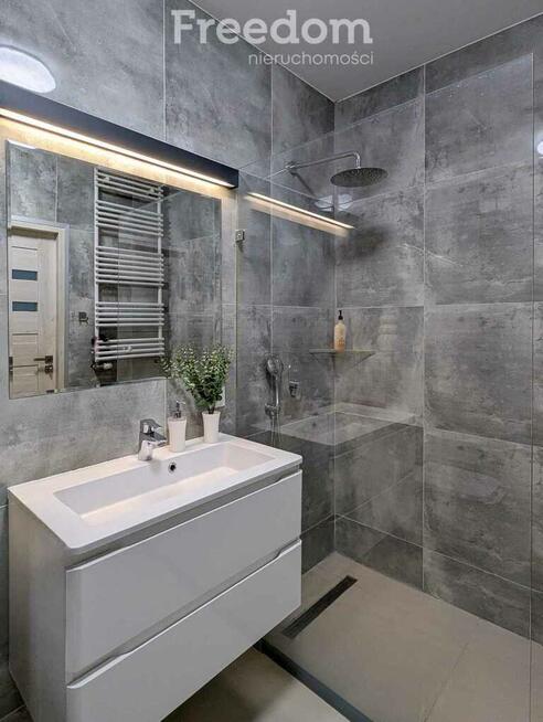 Doskonale skomunikowane nowoczesne mieszkanie