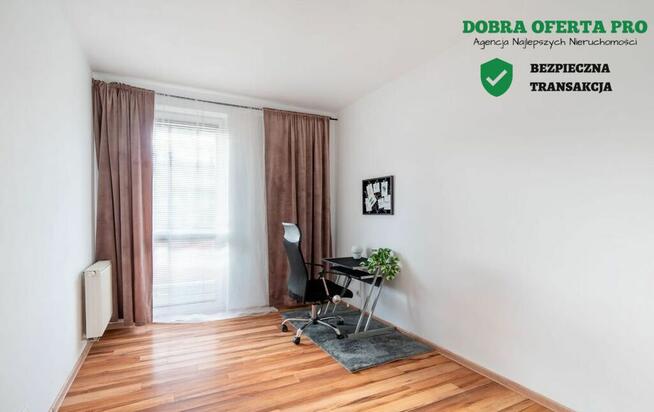 Przestronne mieszkanie z dwoma balkonami