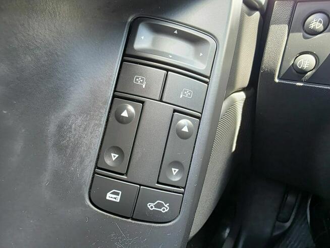 Opel Vectra 1.8 Benzyna 122 KM, Klimatyzacja, Komputer, Wielofunkcyjna Kierownica