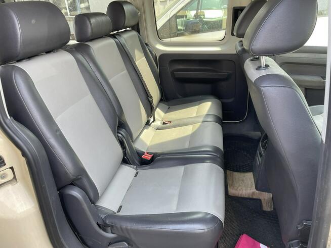 Caddy do przewozu Niepełnosprawnych inwalida rampa 2015