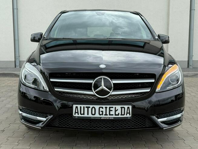 Mercedes B 180 Super Stan Full LED Niski Przebieg