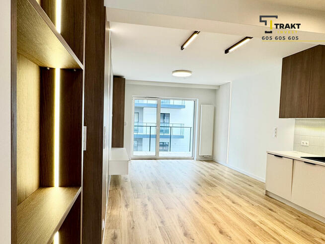 Apartament z garażem- M3 blisko starówki/AGD i meble w cenie