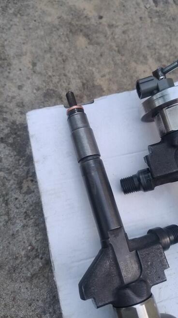 Wtryskiwacze wtryski mazda 6 gg 2.0 diesel 13H50A