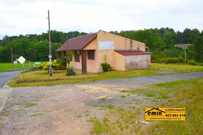 Lokal z możliwością przekształcenia na dom, działka 2800m2