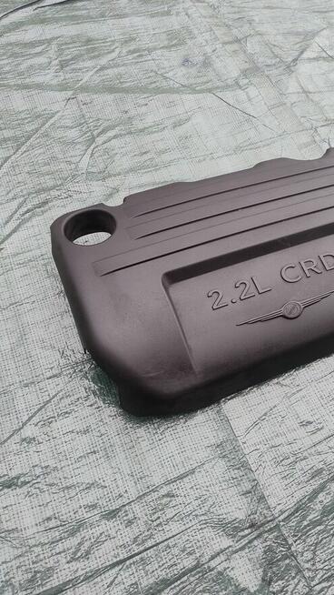 Osłona pokrywa silnika chrysler pt Cruiser