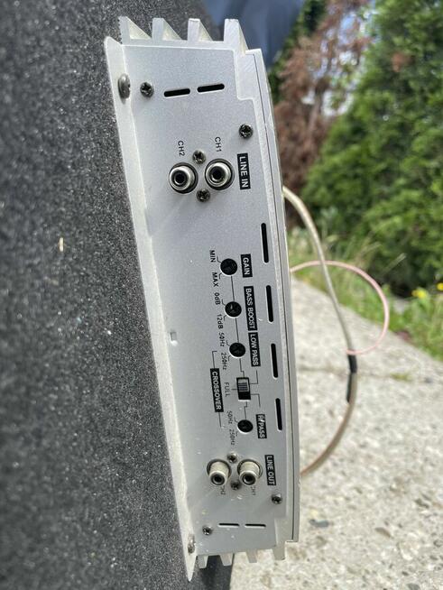 Głośnik BLAUPUNKT ze wzmacniaczem