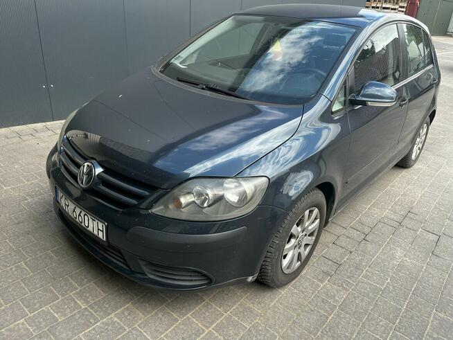 Syndyk sprzeda samochód Volkswagen Golf z 2006 roku