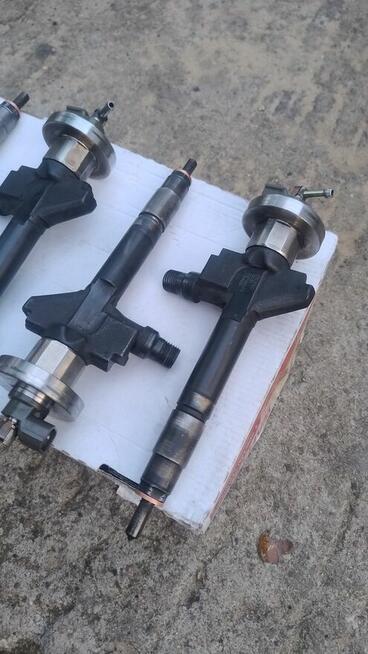 Wtryskiwacze wtryski mazda 6 gg 2.0 diesel 13H50A