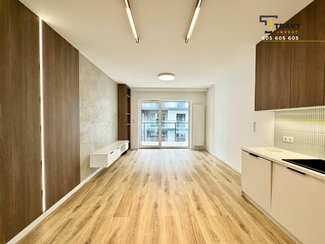 Apartament z garażem- M3 blisko starówki/AGD i meble w cenie