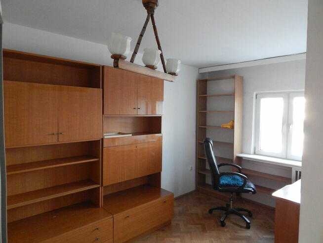 Wynajmę pokoje studentkom