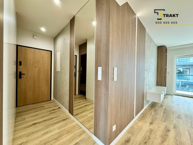 Apartament z garażem- M3 blisko starówki/AGD i meble w cenie