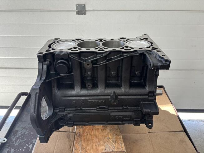 Blok Silnika Słupek Opel Astra Mokka Insignia 1.4 Turbo A14