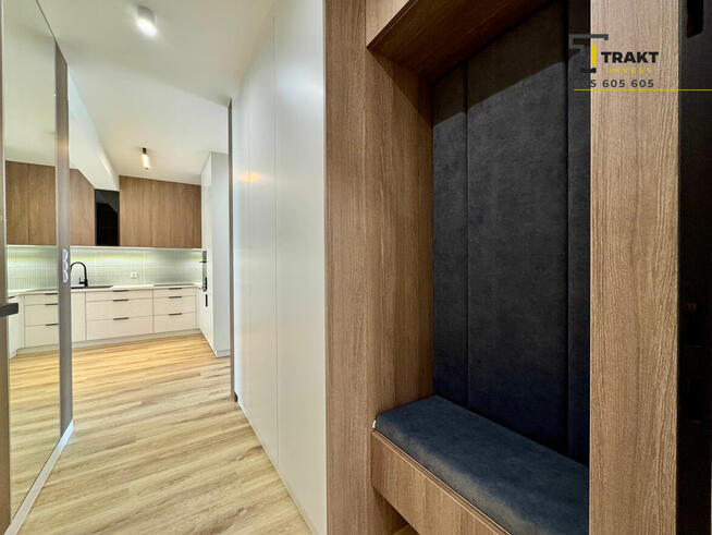 Apartament z garażem- M3 blisko starówki/AGD i meble w cenie