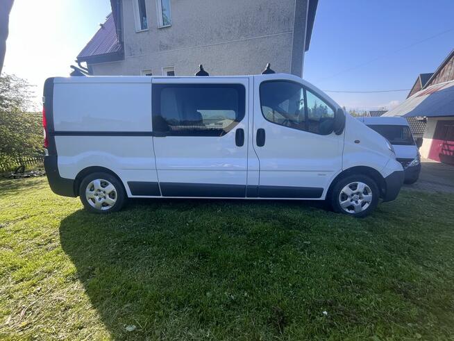 Opel vivaro 2011