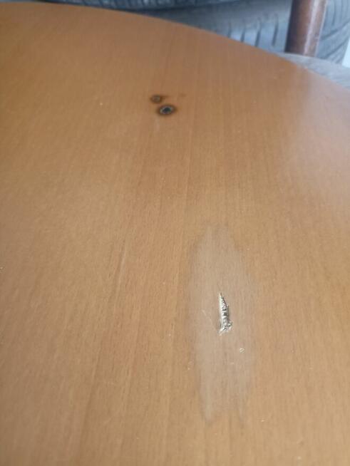 Składanie, montaż, naprawa oraz renowacja mebli.