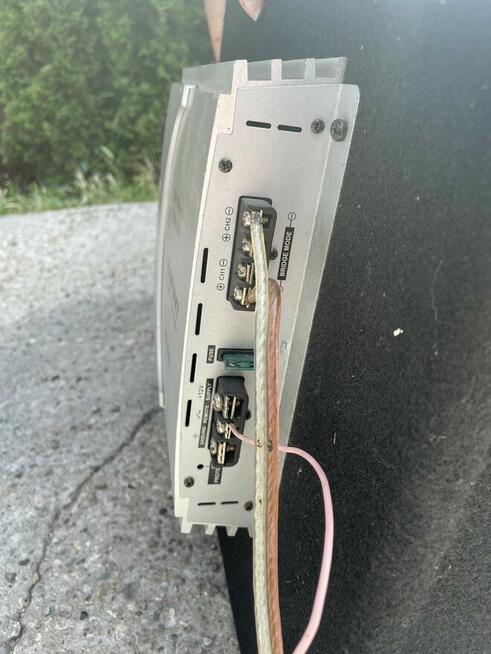 Głośnik BLAUPUNKT ze wzmacniaczem