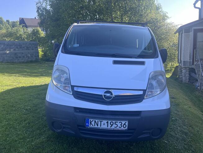Opel vivaro 2011