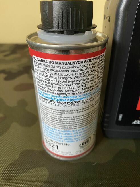 Płukanka i olej Motul 75W90 2l do manualnej skrzyni biegów