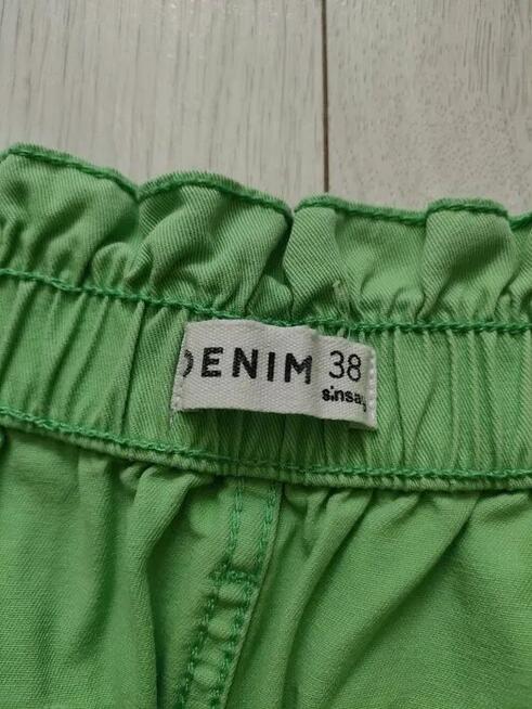 Szorty typu paperbag Sinsay