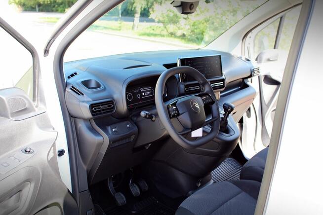 Wynajem samochodów dostawczych - małych