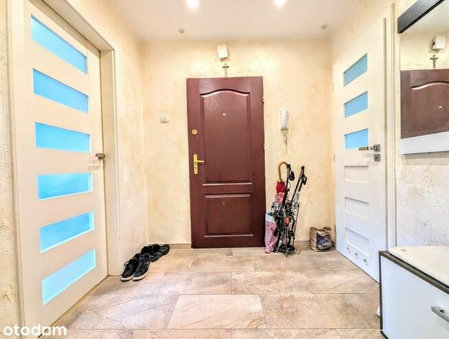 Mieszkanie na 1 piętrze, 2 pokoje, 49m, balkon, piwnica