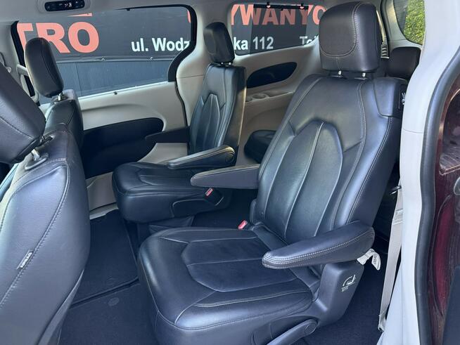 Chrysler Pacifica INSTALACJA GAZOWA. 7-Osobowa . Klimatyzacja 3 Strefowa