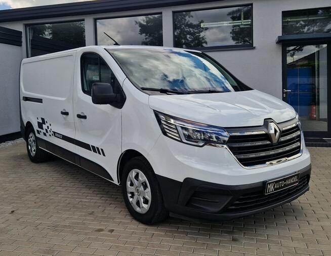 Renault Trafic LONG