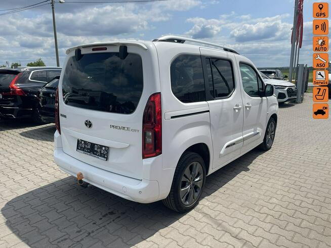 Toyota ProAce City Klimatornik Kamera 5osobowy