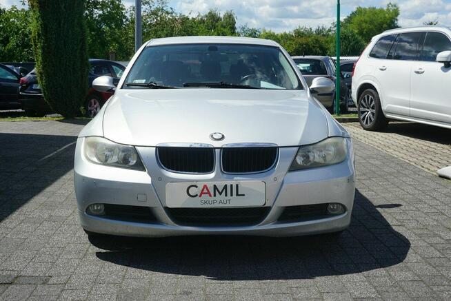 BMW 320 zarejestrowany, ubezpieczony