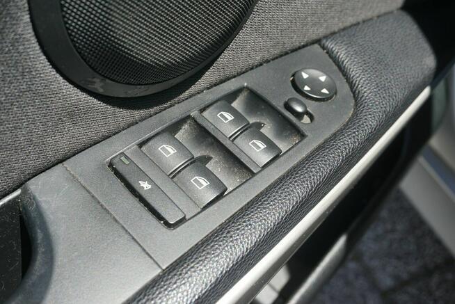 BMW 320 zarejestrowany, ubezpieczony