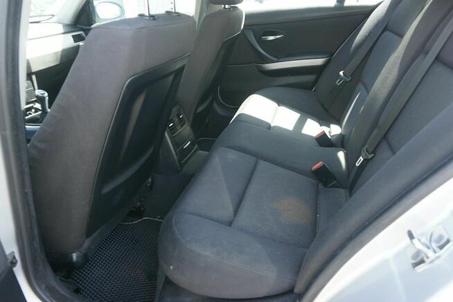 BMW 320 zarejestrowany, ubezpieczony