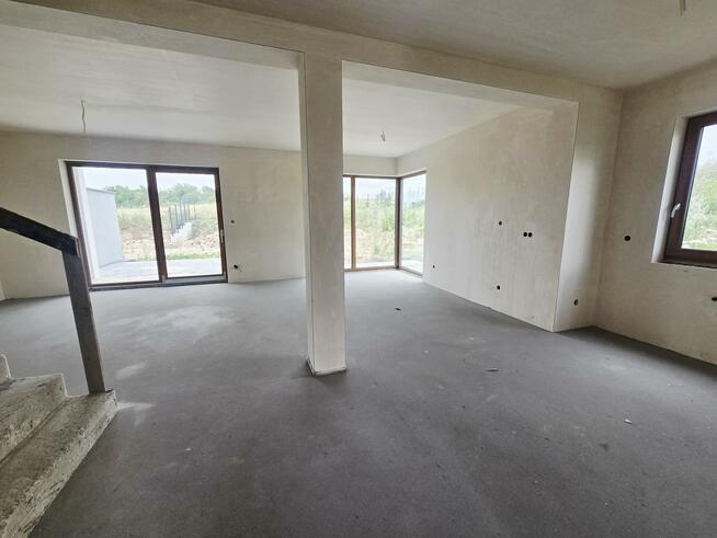 Dom Bilcza gm. Morawica, Szafirowa