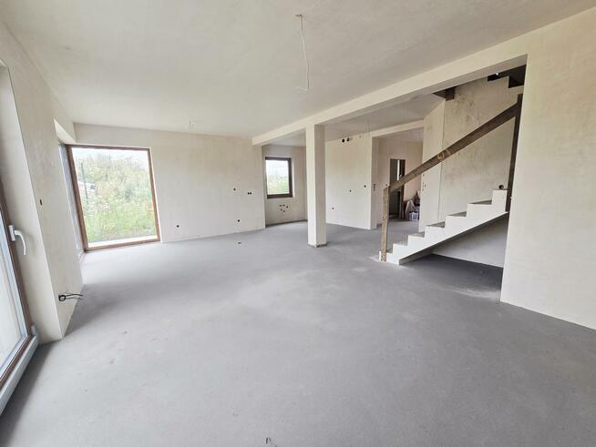 Dom Bilcza gm. Morawica, Szafirowa