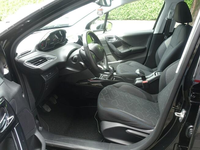 Peugeot 2008 1,2i Navi Alu Klimatronik Ledy 1.Właściciel VIP Gwarancja