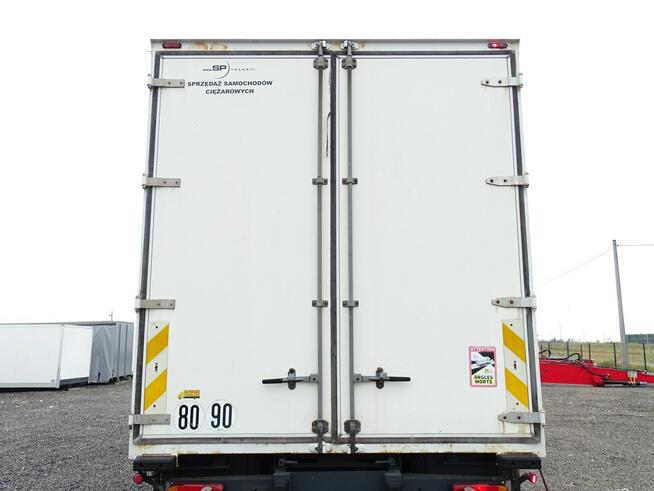 Inna ZABUDOWA Kontener 20 Euro Palet Sprowadzona Szerokość pod ramówki 79 cm , Zamykana Drzwiami