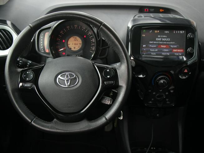 Toyota Aygo Klima*GrzaneFotele*Kamera*PanelDotyk*Esp*Led*Bluet*Alu15*Gwar VGS