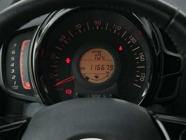 Toyota Aygo Klima*GrzaneFotele*Kamera*PanelDotyk*Esp*Led*Bluet*Alu15*Gwar VGS