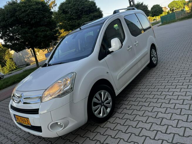 Citroen Berlingo II 1.6B 2011r Climatronic Panorama Dach MultiSpace!
