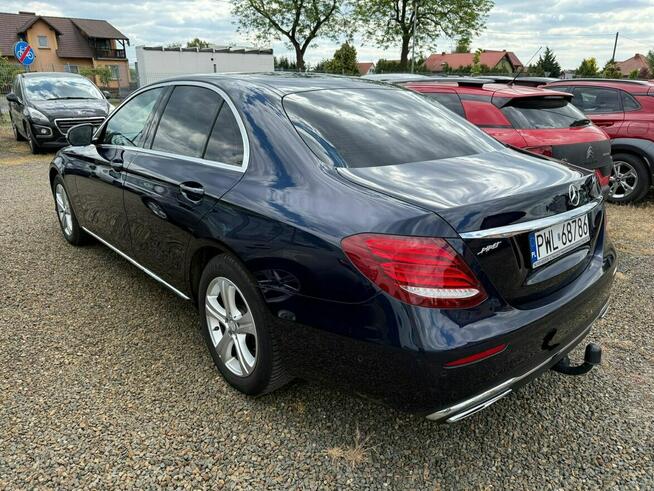 Mercedes E 200 automat, navi, zarejestrowany!