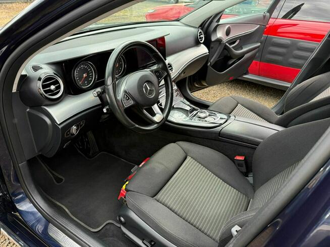 Mercedes E 200 automat, navi, zarejestrowany!