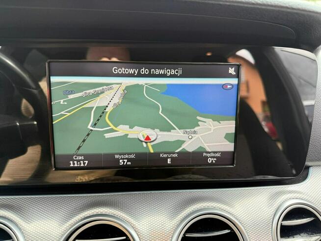 Mercedes E 200 automat, navi, zarejestrowany!