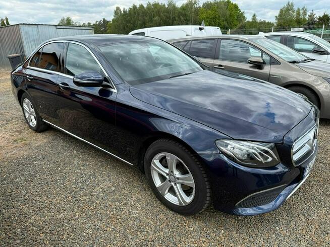 Mercedes E 200 automat, navi, zarejestrowany!