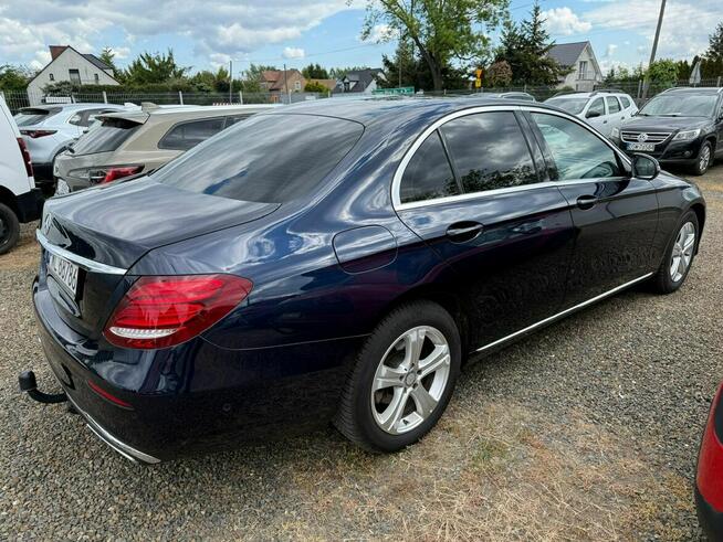 Mercedes E 200 automat, navi, zarejestrowany!