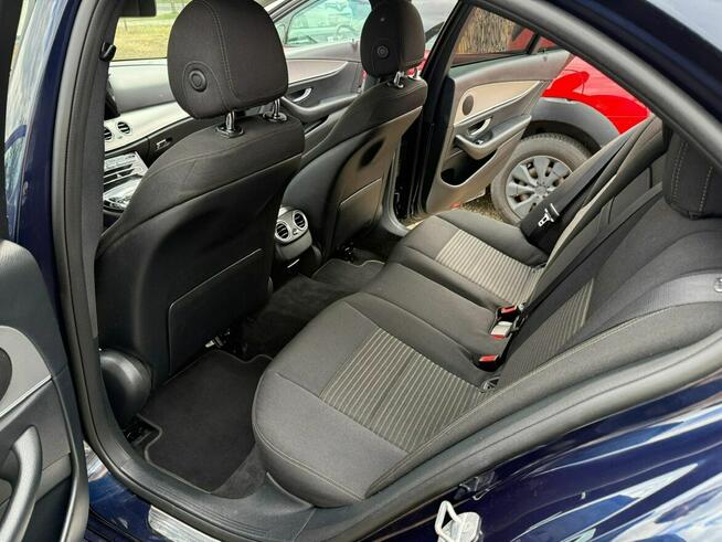 Mercedes E 200 automat, navi, zarejestrowany!